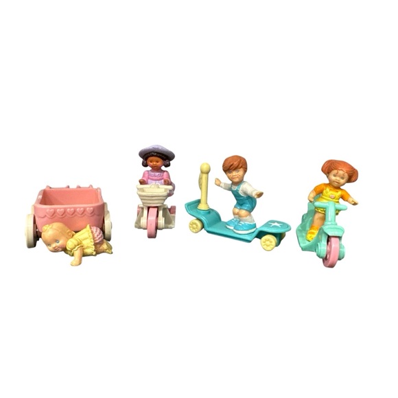 Vintage Fisher Price Precious Places Toy Lot: Houses, Figures, Accessories - Picture 4 of 15